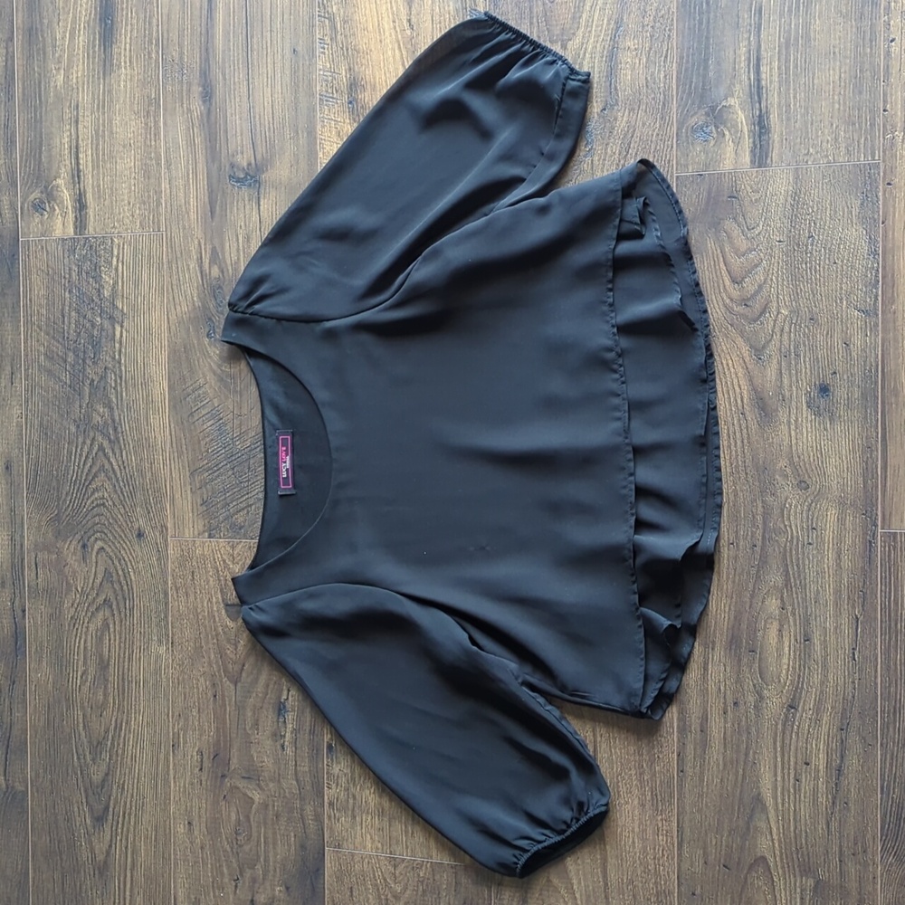 Lucy Love Balloon Sleeve Top